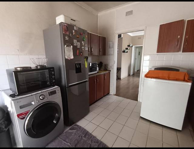 3 BEDROOM HOUSE FOR SALE IN SYMHURST